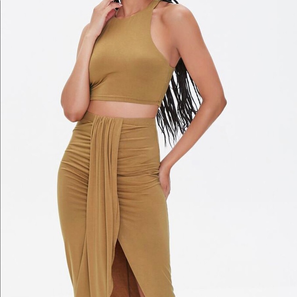 Forever 21 Crop Top & Tulip Hem Skirt Set